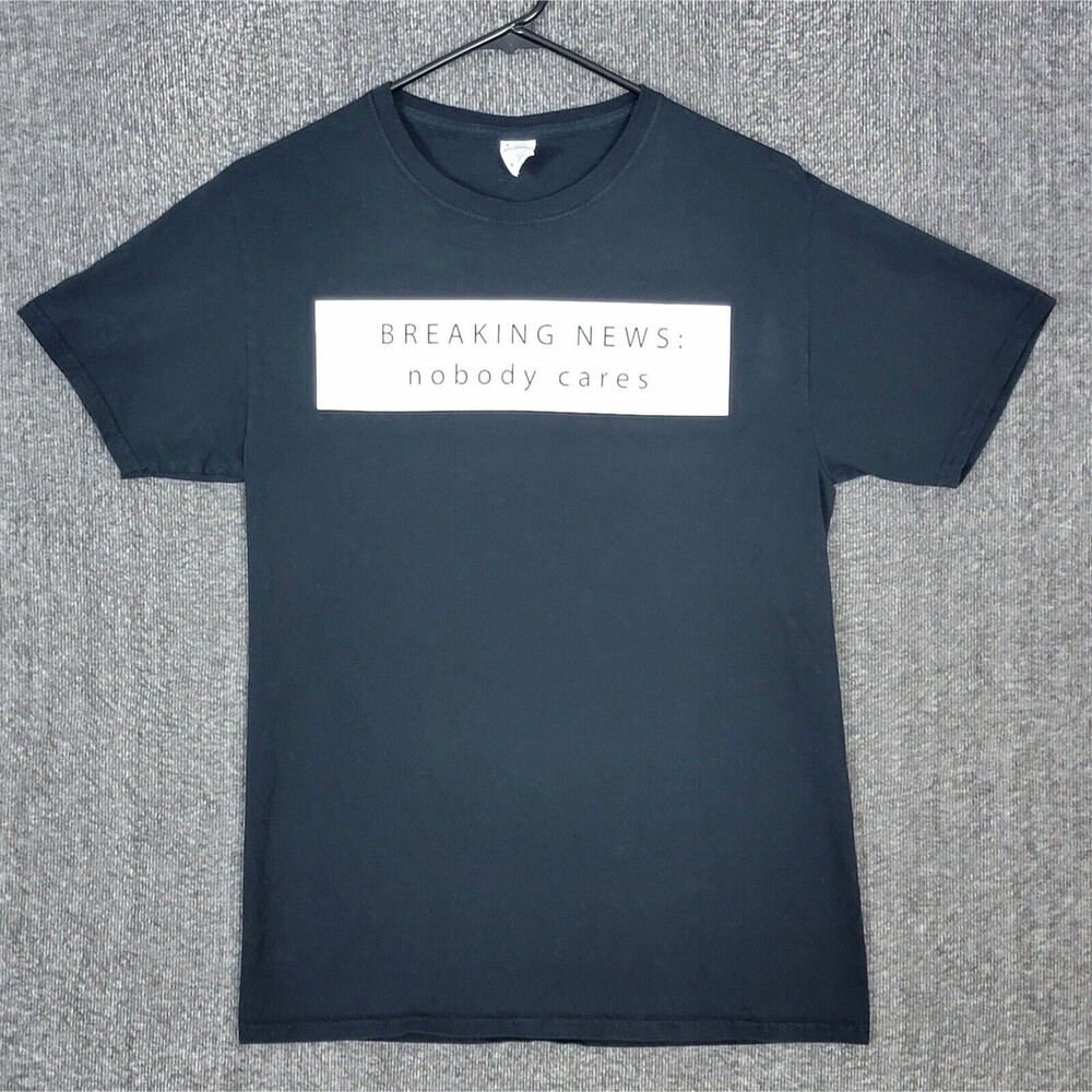 Breaking News Nobody Cares T-Shirt Womens Small Black Short Sleeve Graphic Tee